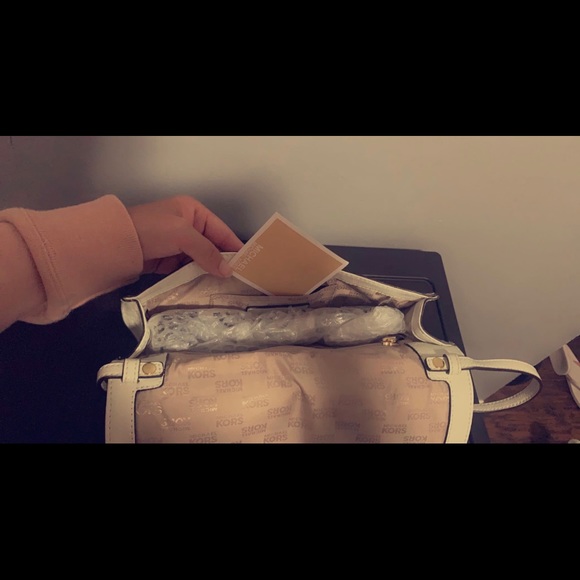 SOLD‼️‼️Michael Kors large clutch/shoulder bag - Picture 6 of 6